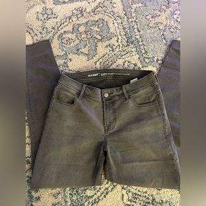 old navy super skinny mid rise dark grey jeans.